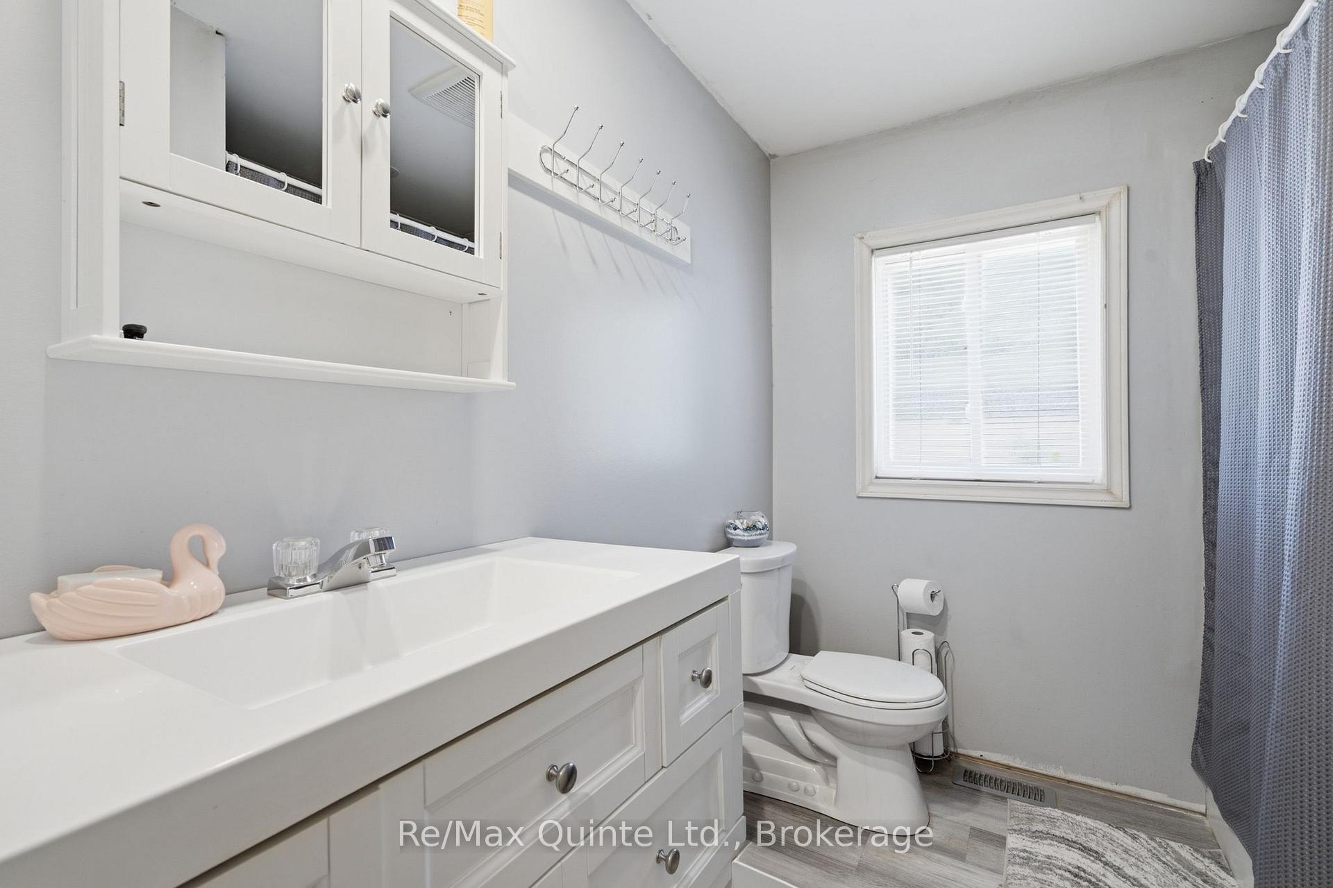 Photo 12 of 11 Grouse Lane, Quinte West, Sidney Ward — HOMEH
