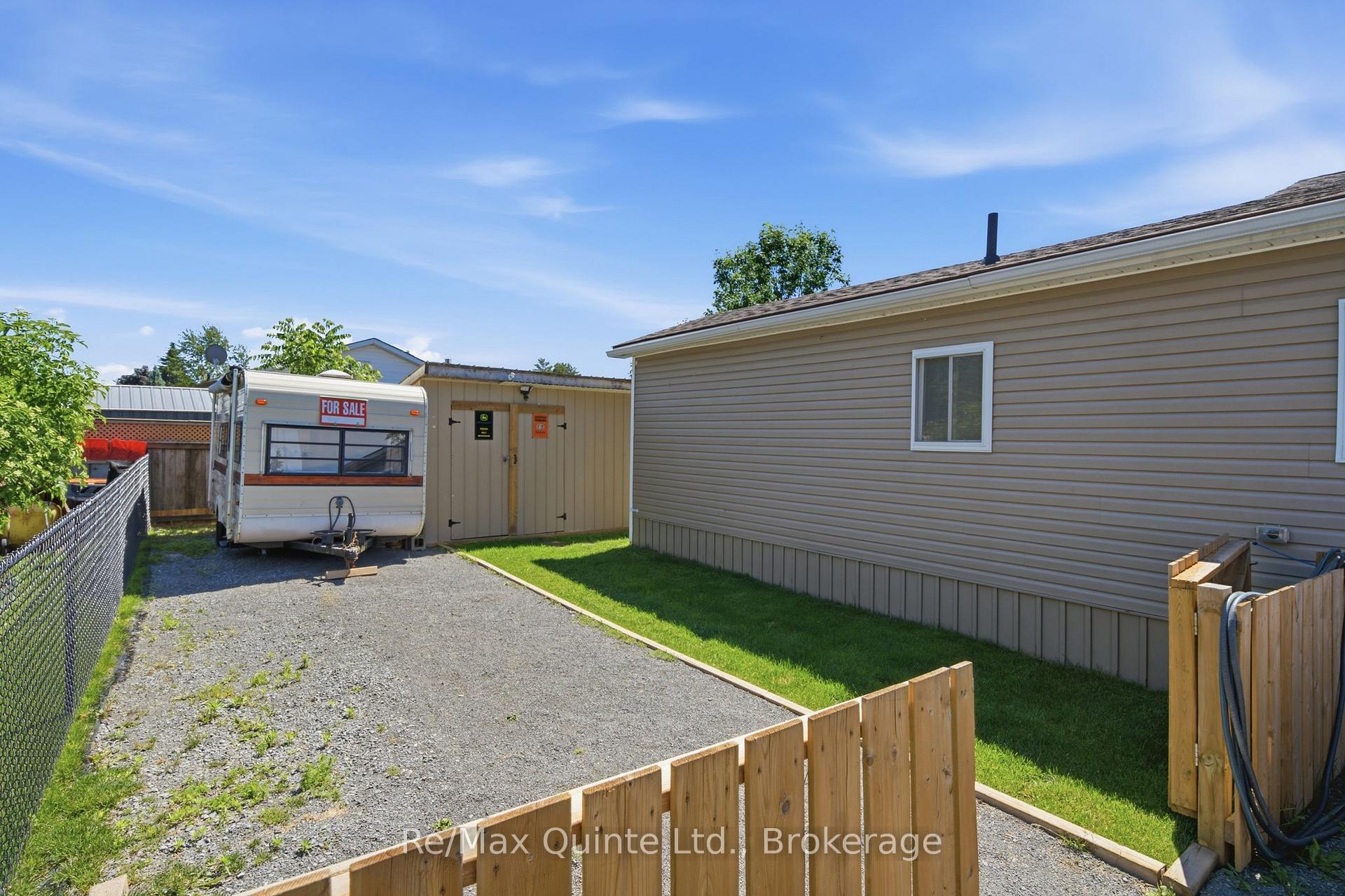 Photo 21 of 11 Grouse Lane, Quinte West, Sidney Ward — HOMEH