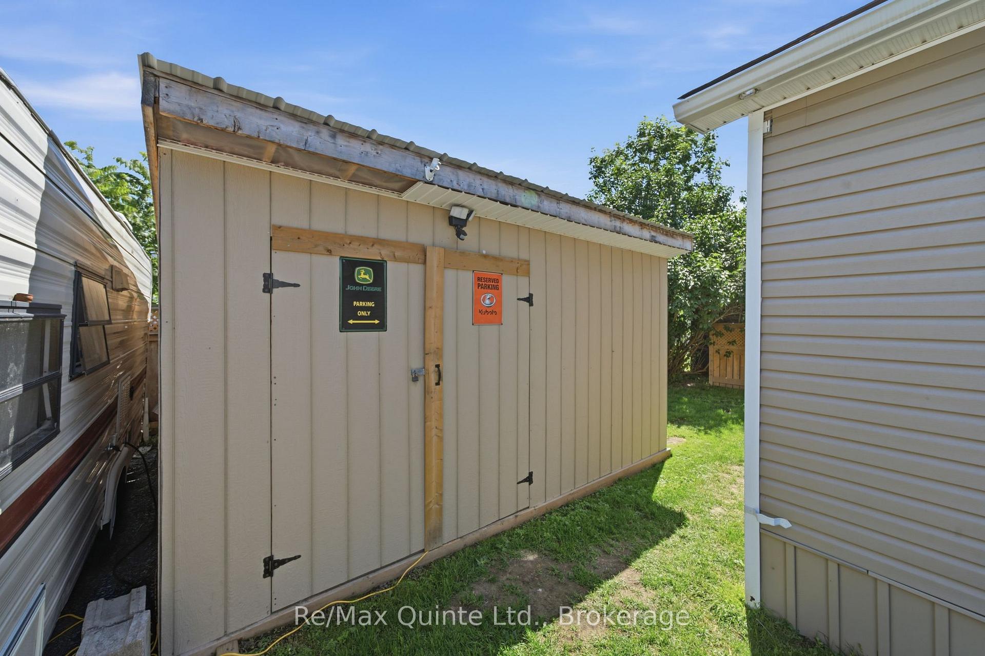 Photo 22 of 11 Grouse Lane, Quinte West, Sidney Ward — HOMEH