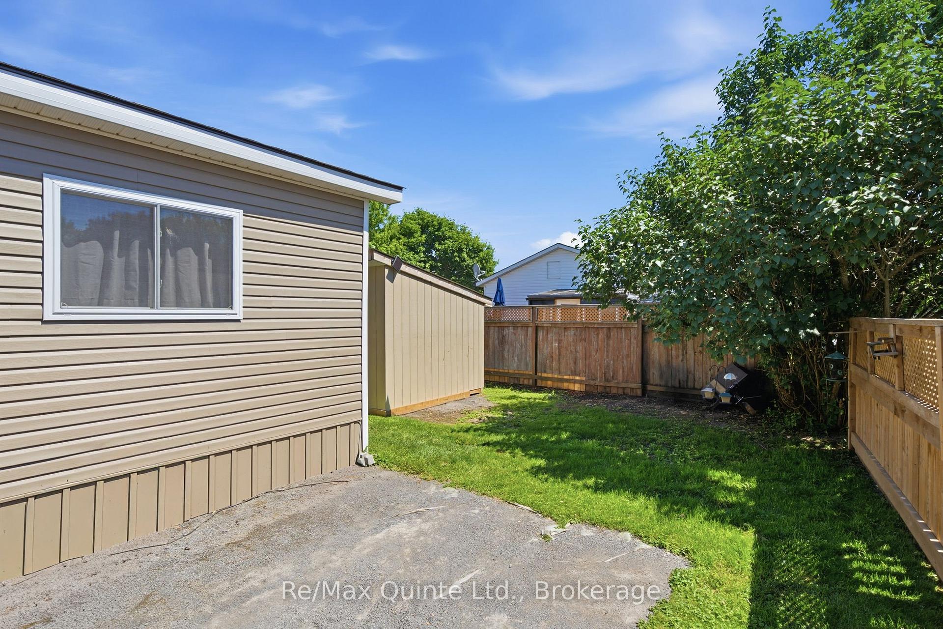 Photo 24 of 11 Grouse Lane, Quinte West, Sidney Ward — HOMEH