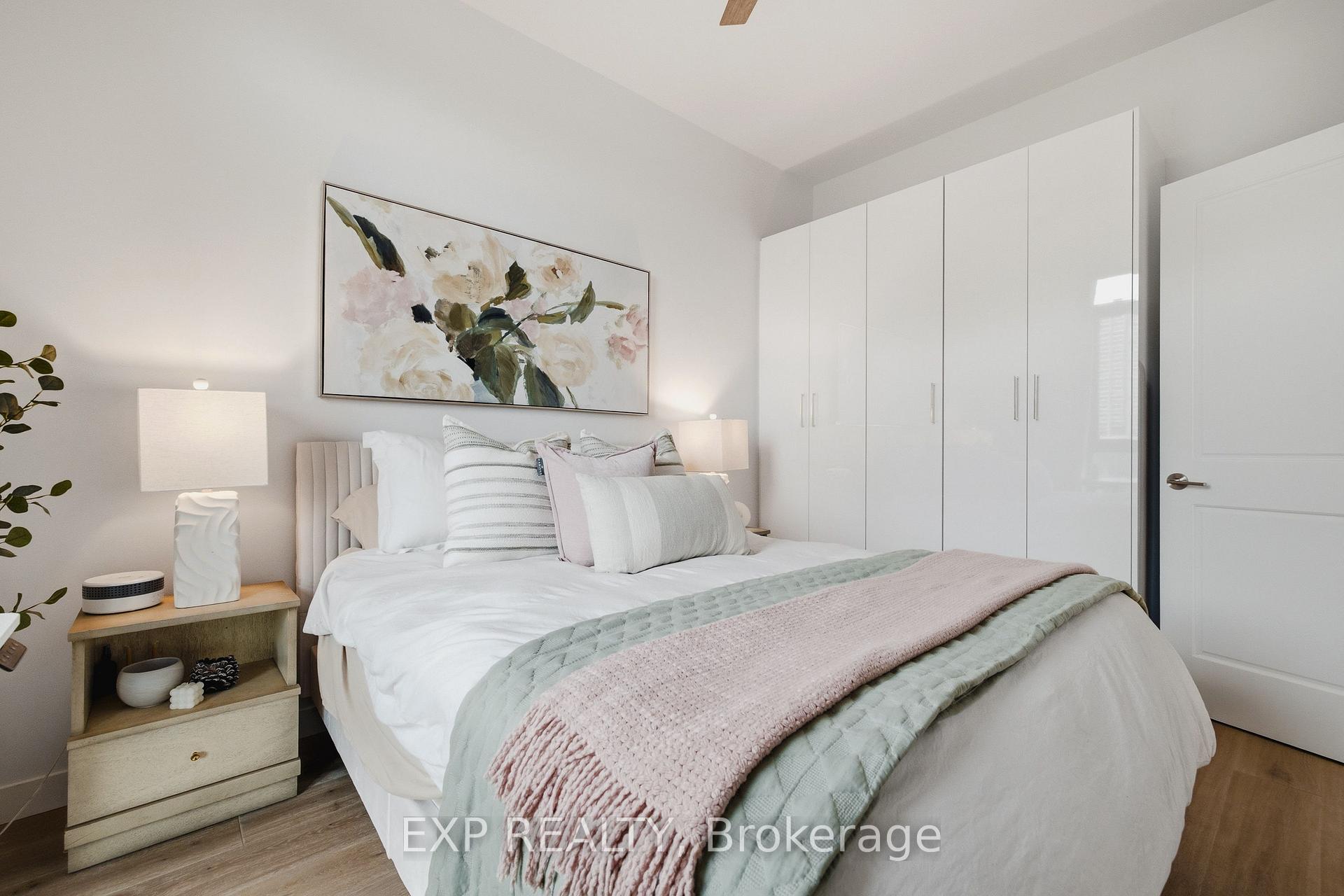 Photo 11 of Unit 608, 181 King Street S, Kitchener, City Commercial Core — HOMEH