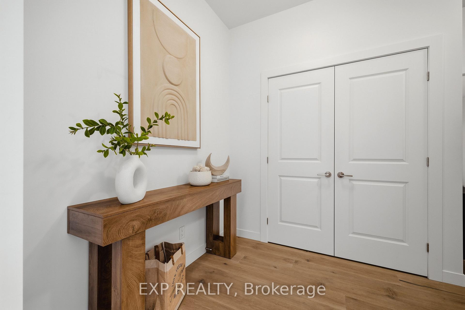 Photo 13 of Unit 608, 181 King Street S, Kitchener, City Commercial Core — HOMEH
