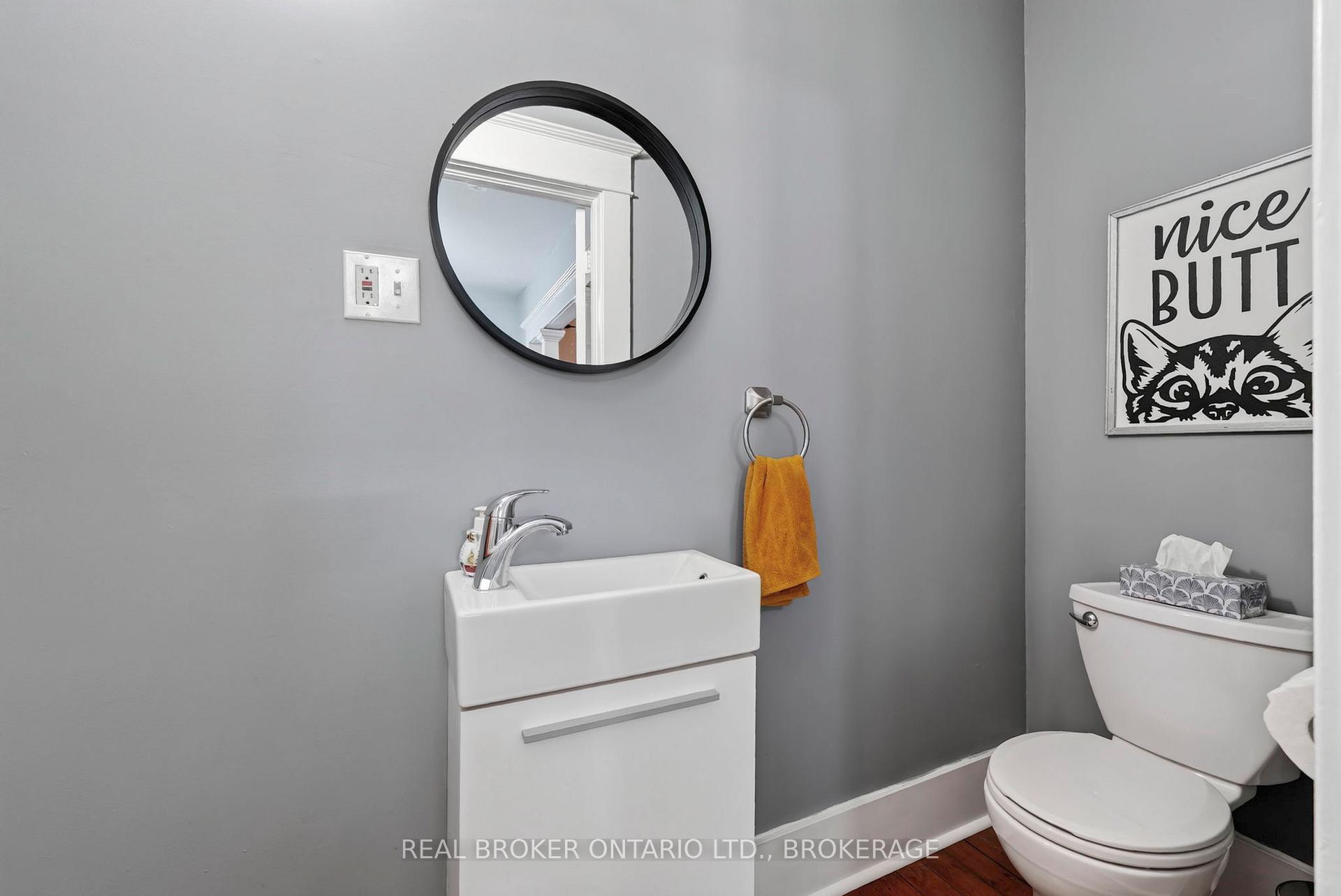 Photo 5 of 316 Fourth Street W, Cornwall, Cornwall — HOMEH