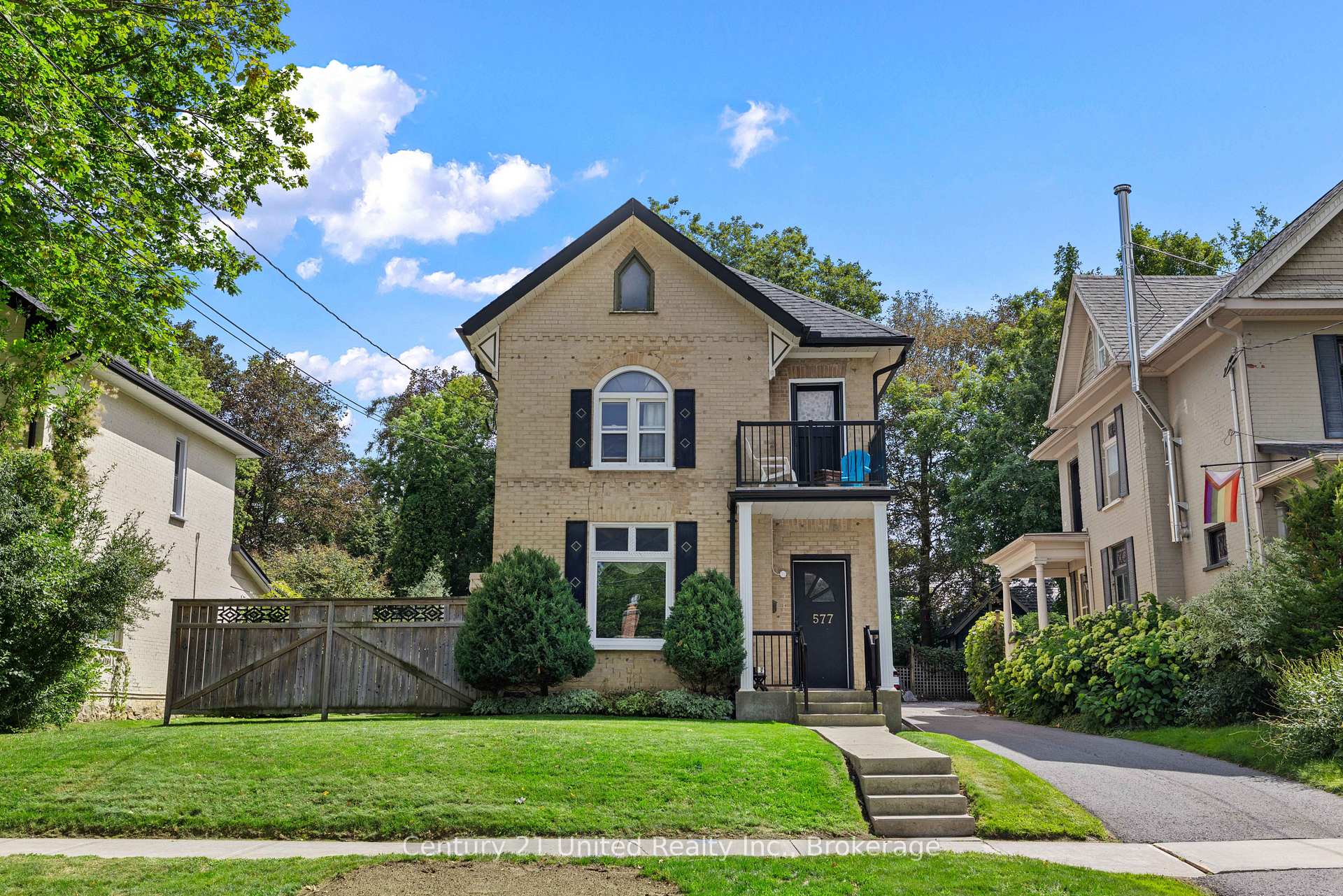Photo of 577 Homewood Avenue
