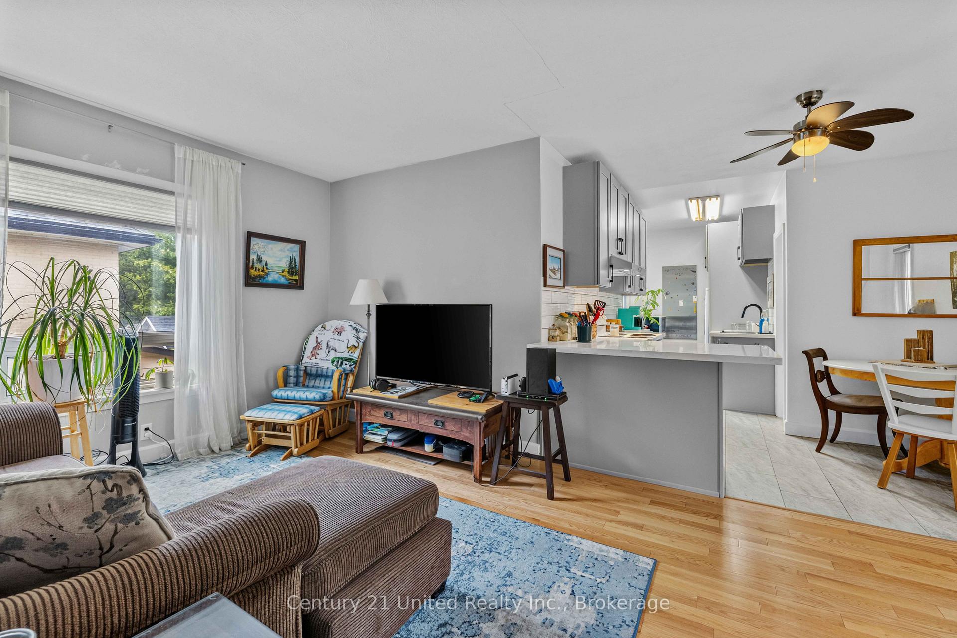 Photo 27 of 577 Homewood Avenue, Peterborough, Town Ward 3 — HOMEH