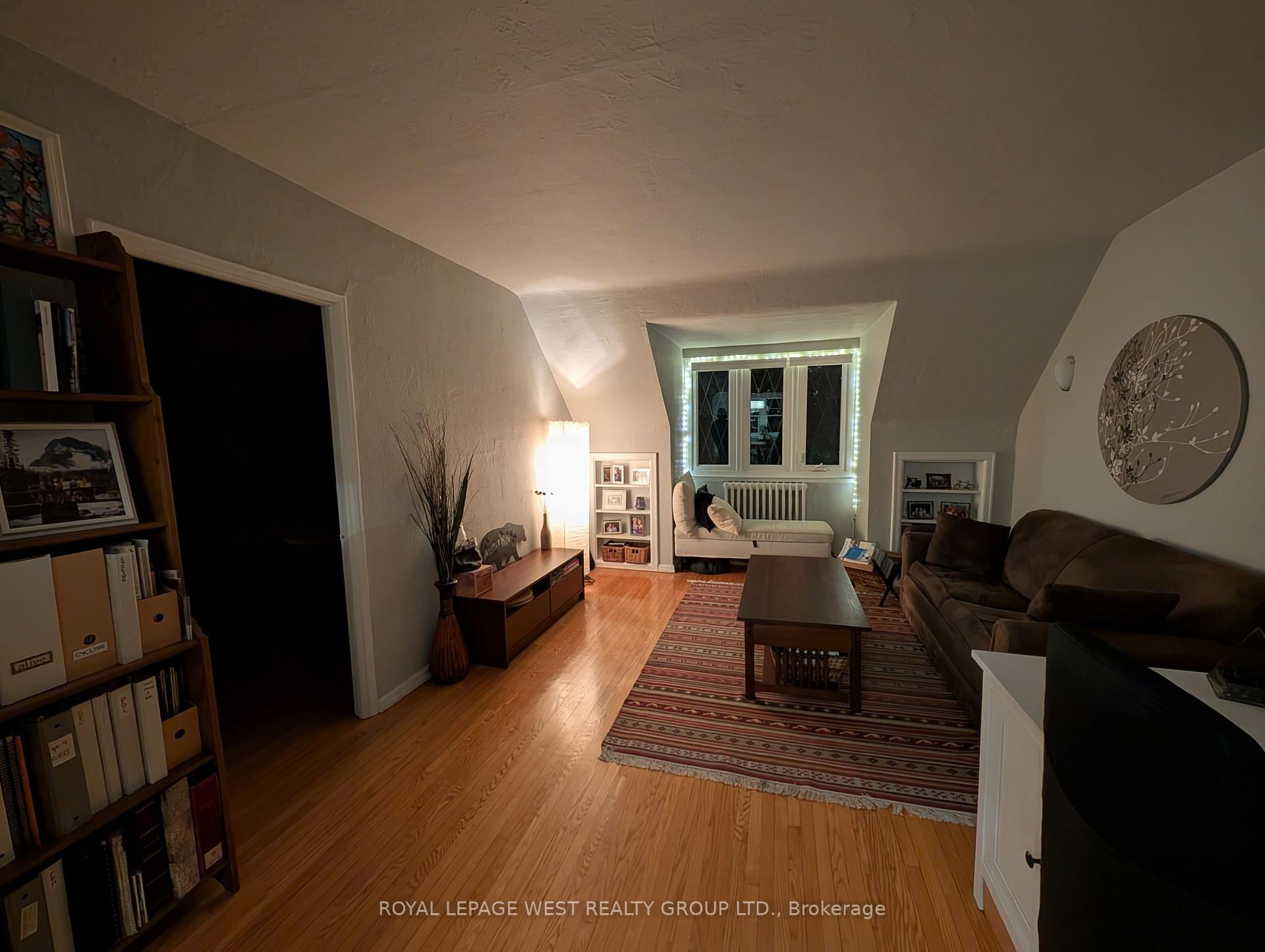 Photo 2 of Unit 6, 27 Mossom Road, Toronto, High Park-Swansea — HOMEH
