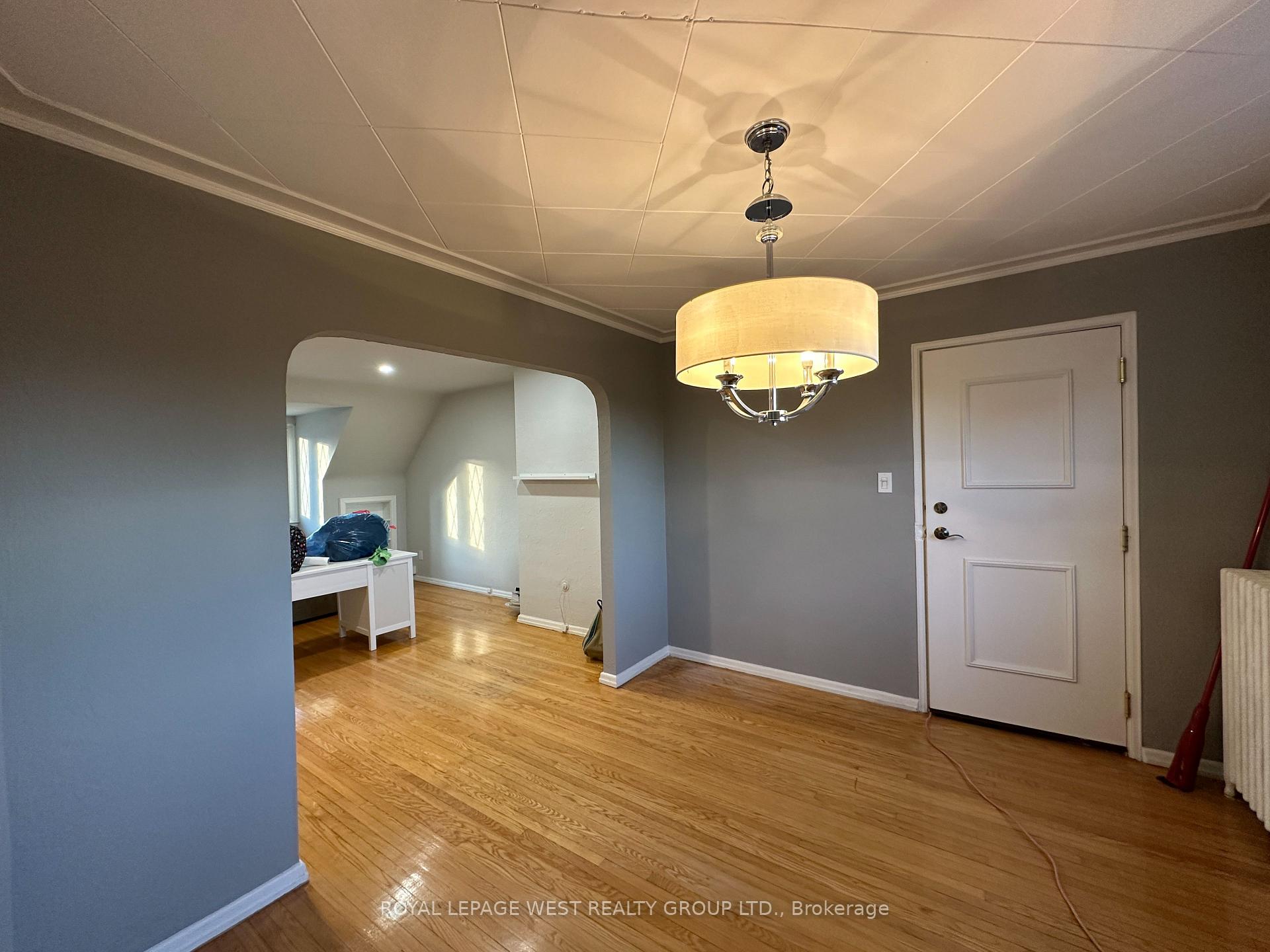 Photo 4 of Unit 6, 27 Mossom Road, Toronto, High Park-Swansea — HOMEH