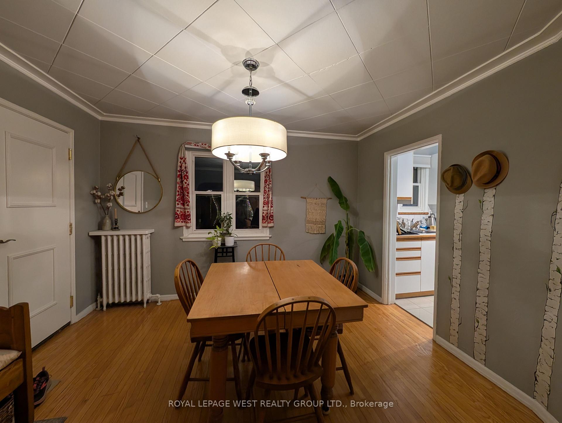 Photo 5 of Unit 6, 27 Mossom Road, Toronto, High Park-Swansea — HOMEH