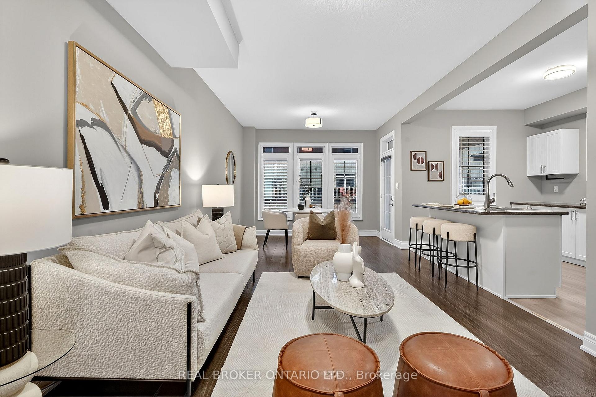 Photo 11 of 5000 Desantis Drive, Lincoln, Beamsville — HOMEH