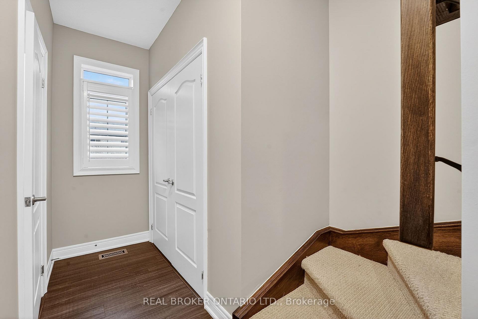 Photo 20 of 5000 Desantis Drive, Lincoln, Beamsville — HOMEH