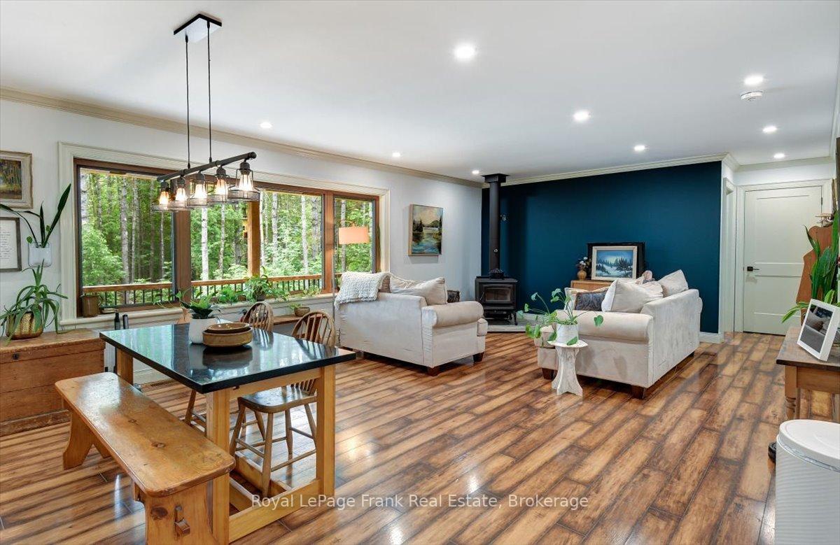 Photo 8 of 2166 6th Line Dummer Road N, Douro-Dummer — HOMEH