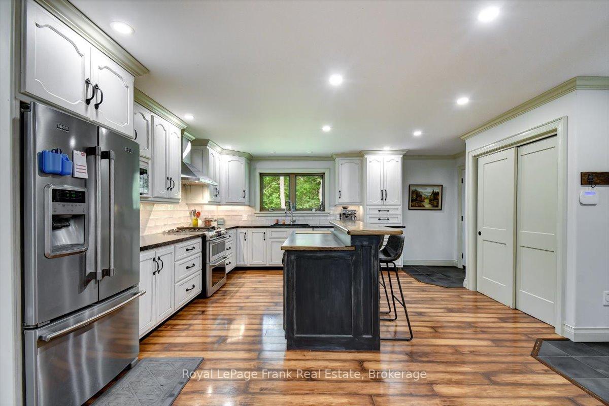 Photo 13 of 2166 6th Line Dummer Road N, Douro-Dummer — HOMEH