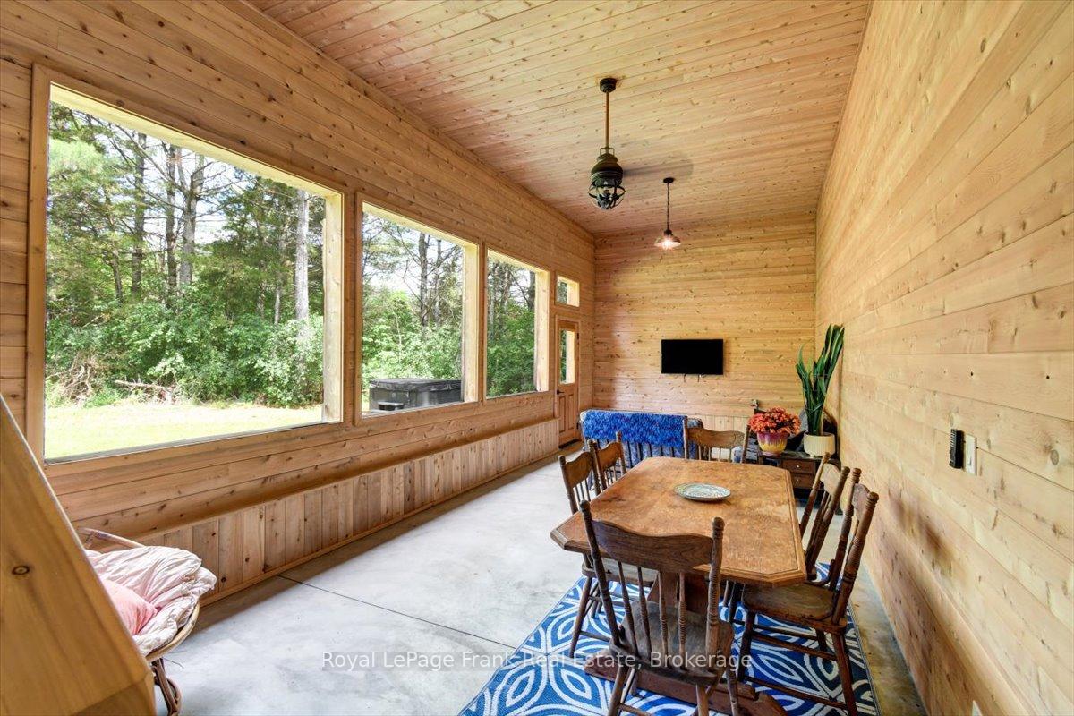 Photo 30 of 2166 6th Line Dummer Road N, Douro-Dummer — HOMEH