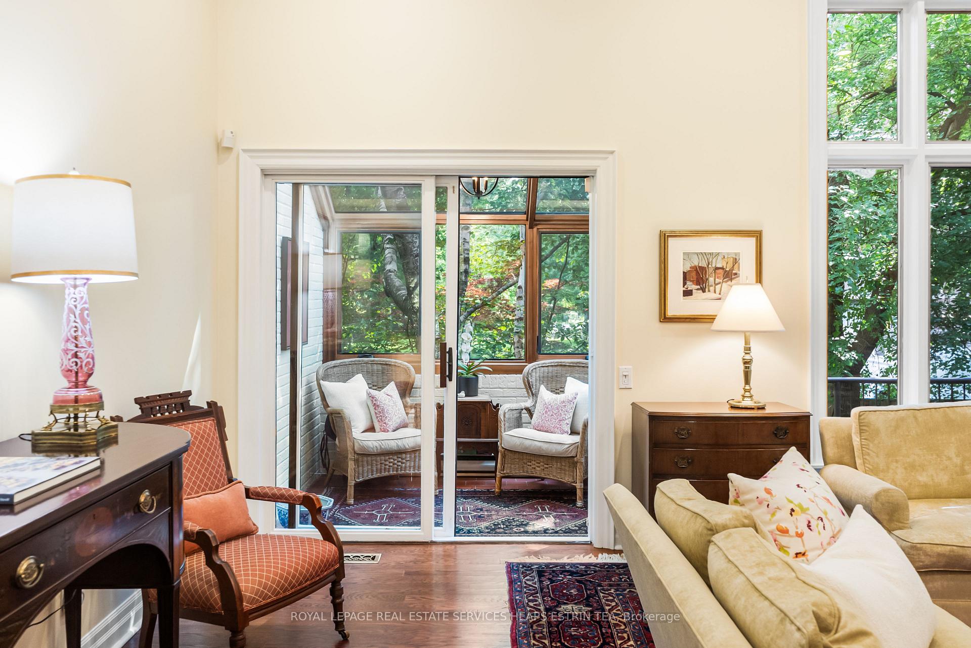 Photo 10 of 81A Lowther Avenue, Toronto, The Annex — HOMEH