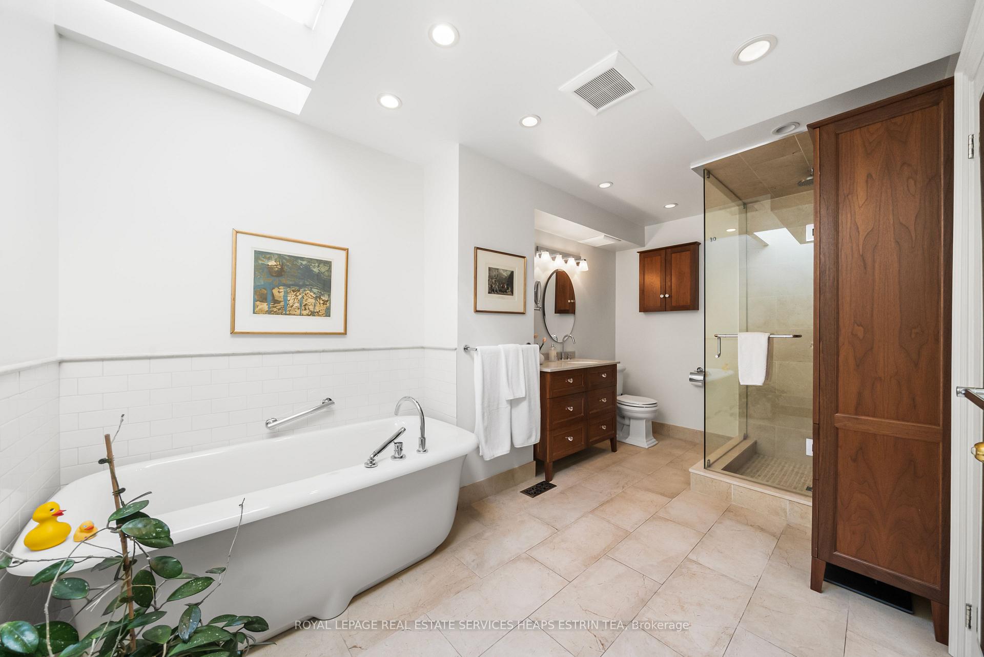 Photo 26 of 81A Lowther Avenue, Toronto, The Annex — HOMEH