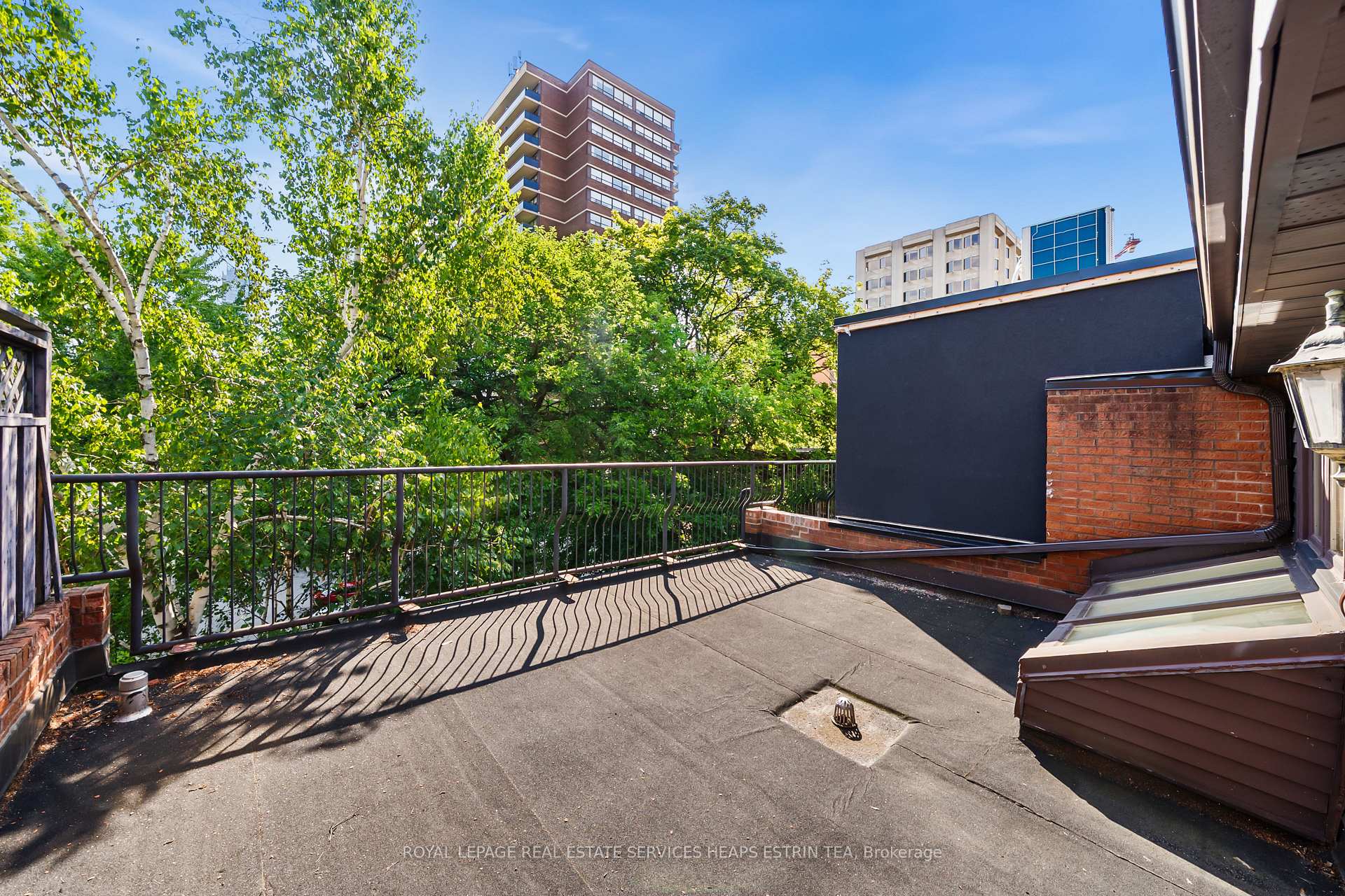 Photo 36 of 81A Lowther Avenue, Toronto, The Annex — HOMEH