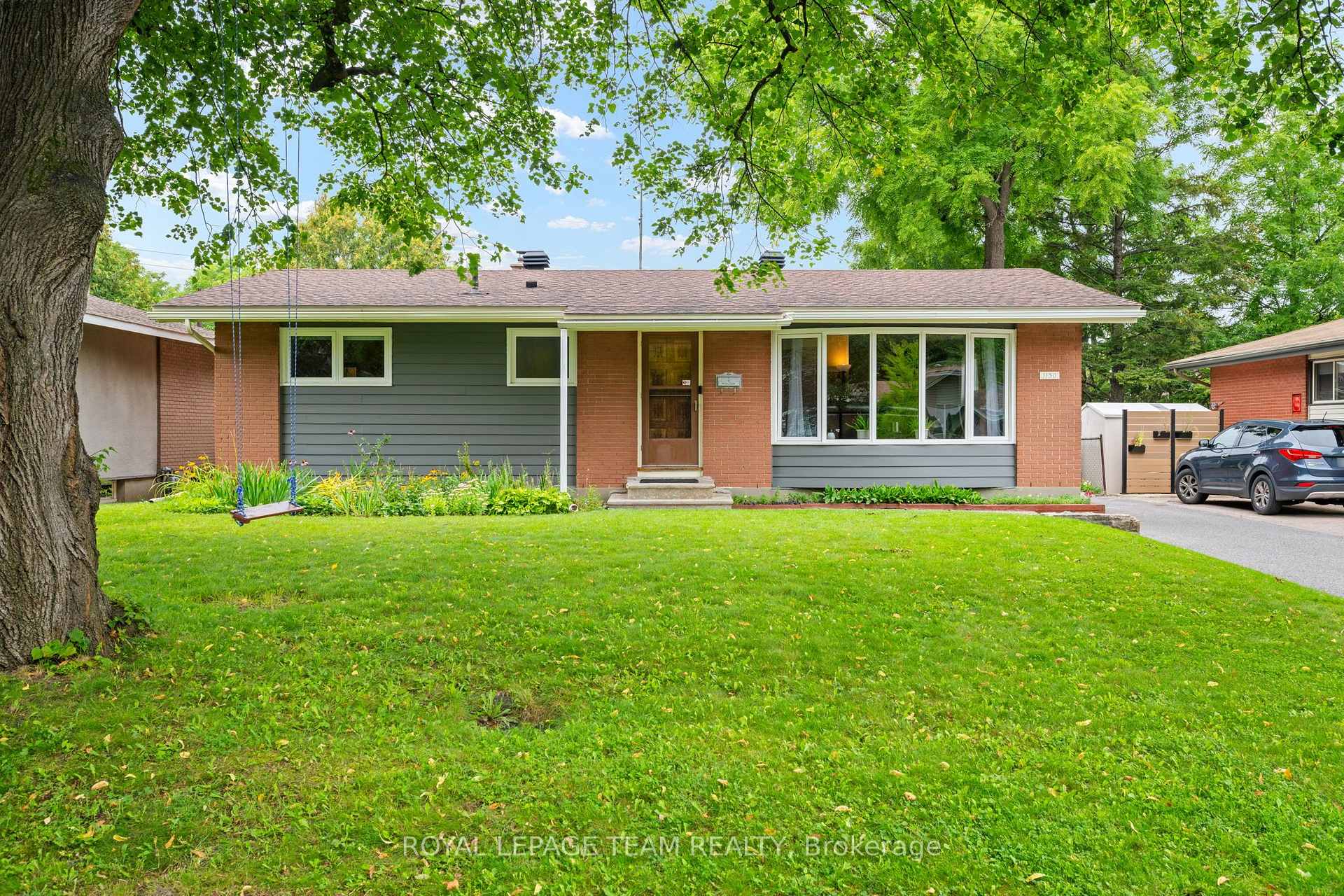 Photo 1 of 1130 Parkway Drive, Ottawa, Parkway Park — HOMEH