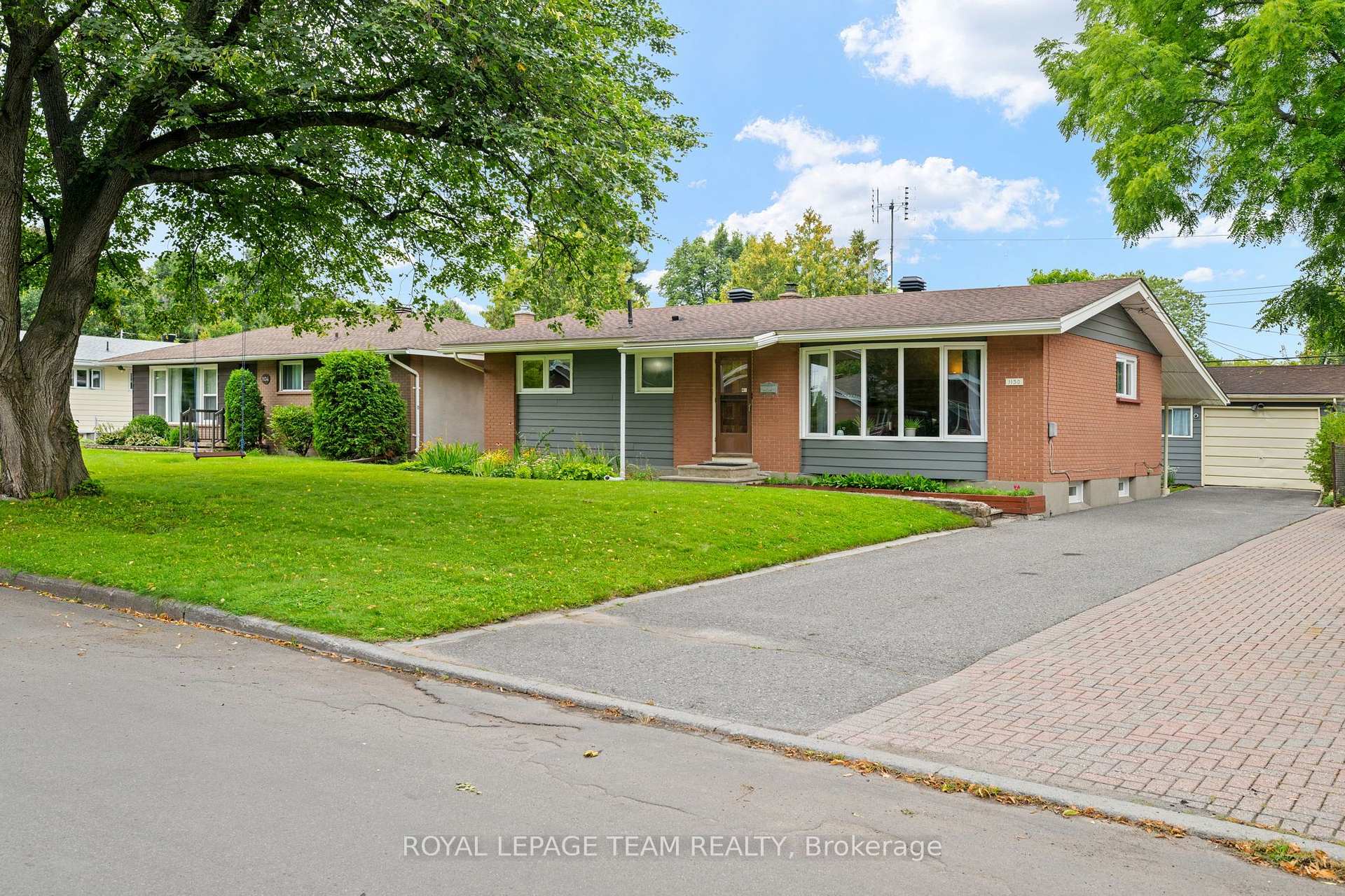 Photo 2 of 1130 Parkway Drive, Ottawa, Parkway Park — HOMEH