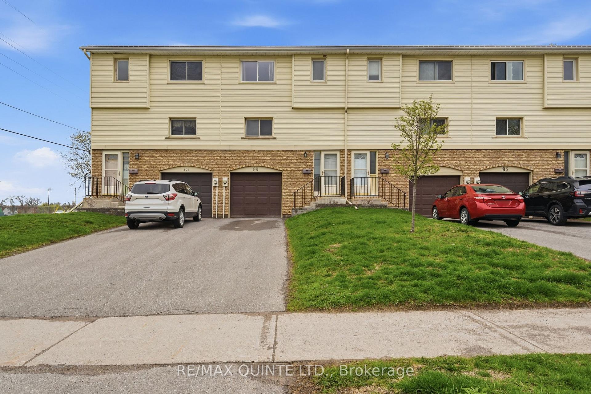 Photo 1 of Unit 2, 99 Dunnett Boulevard, Belleville, Belleville Ward — HOMEH