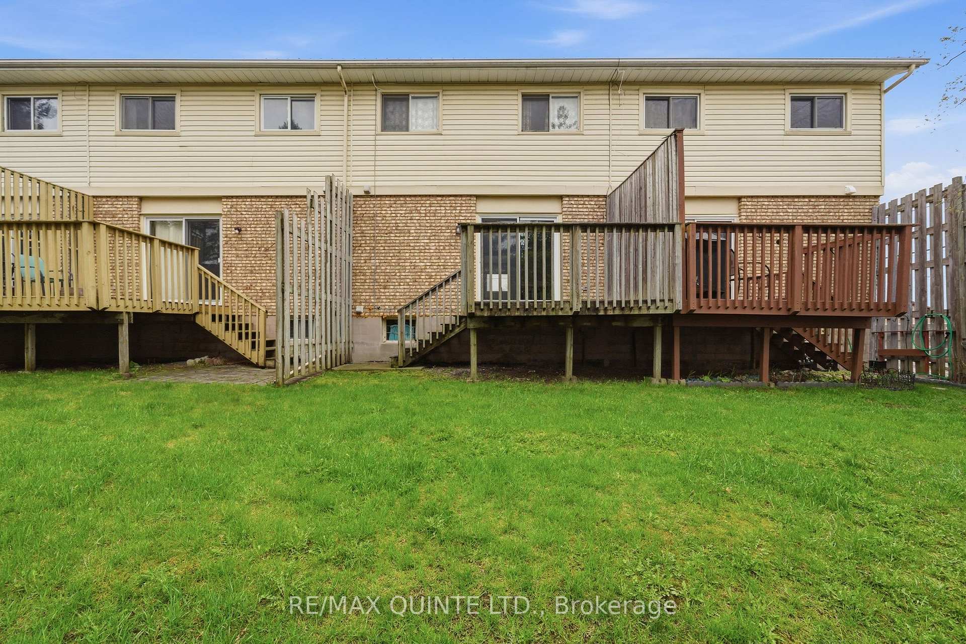 Photo 20 of Unit 2, 99 Dunnett Boulevard, Belleville, Belleville Ward — HOMEH