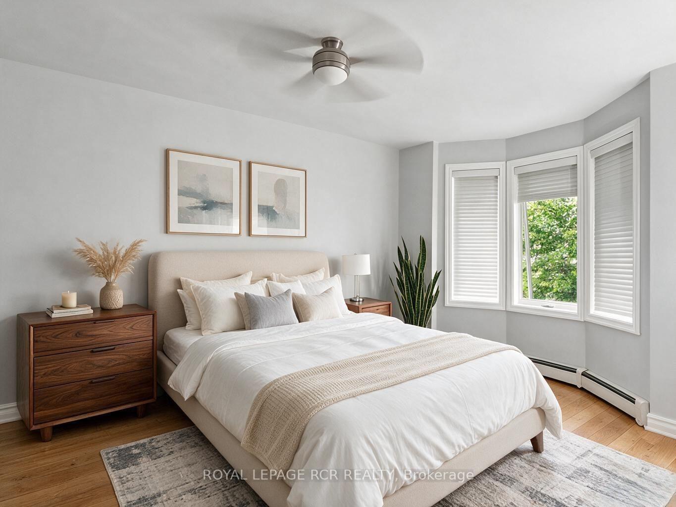 Photo 12 of 966 Shaw Street, Toronto, Dovercourt-Wallace Emerson-Junction — HOMEH