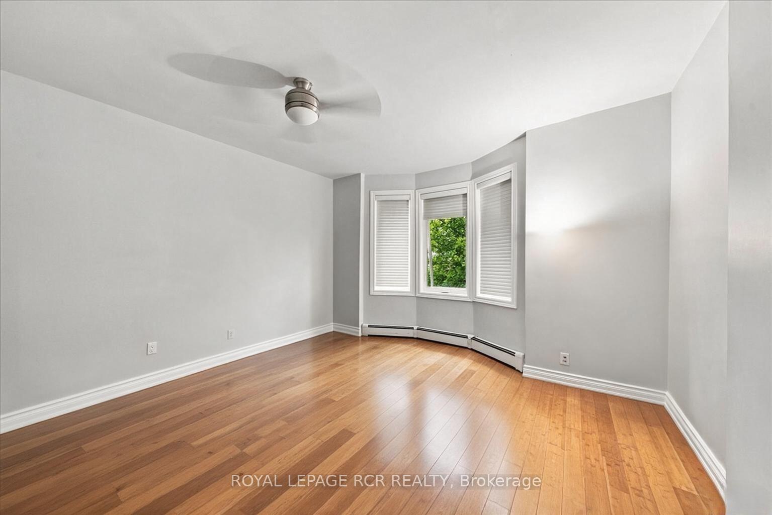 Photo 13 of 966 Shaw Street, Toronto, Dovercourt-Wallace Emerson-Junction — HOMEH