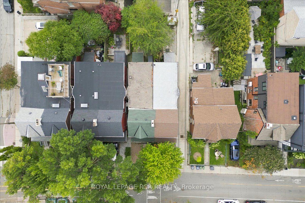 Photo 33 of 966 Shaw Street, Toronto, Dovercourt-Wallace Emerson-Junction — HOMEH