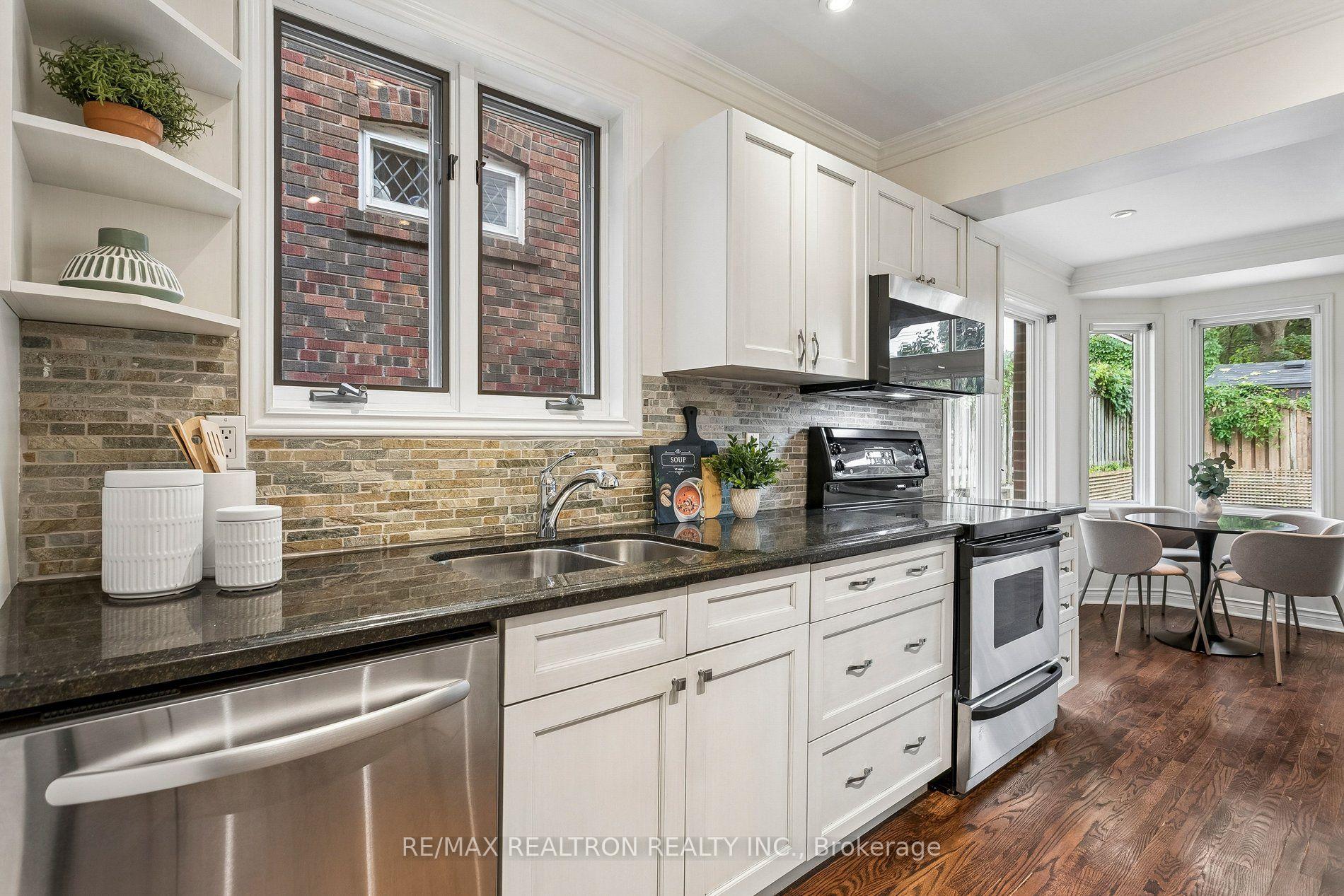 Photo 12 of 57 Castle Knock Road, Toronto, Lawrence Park South — HOMEH