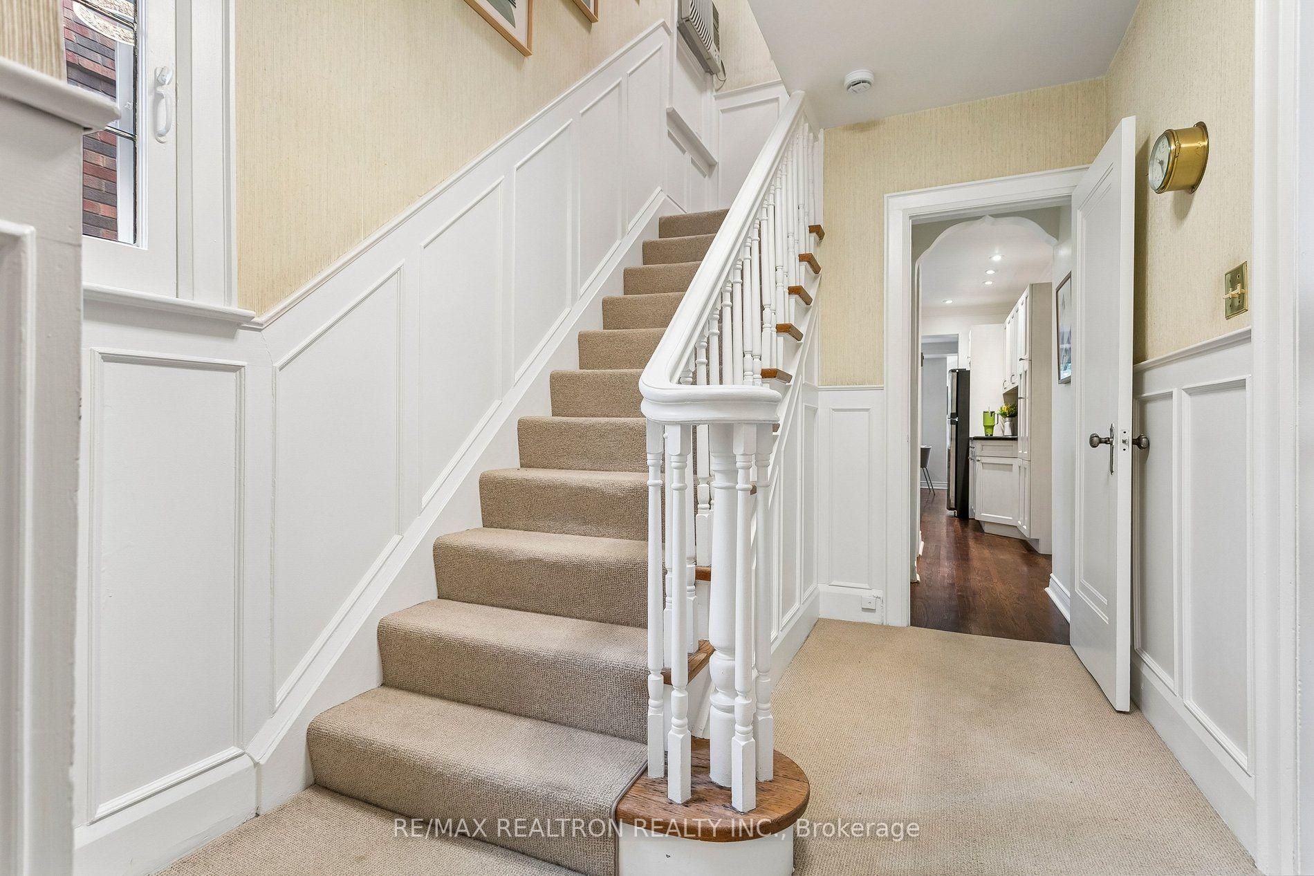 Photo 16 of 57 Castle Knock Road, Toronto, Lawrence Park South — HOMEH