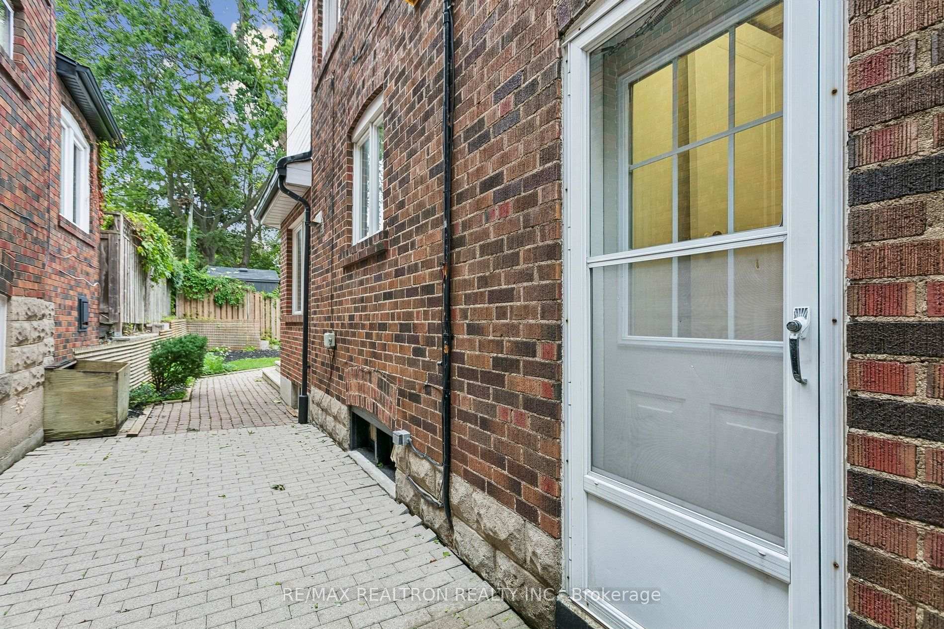 Photo 33 of 57 Castle Knock Road, Toronto, Lawrence Park South — HOMEH