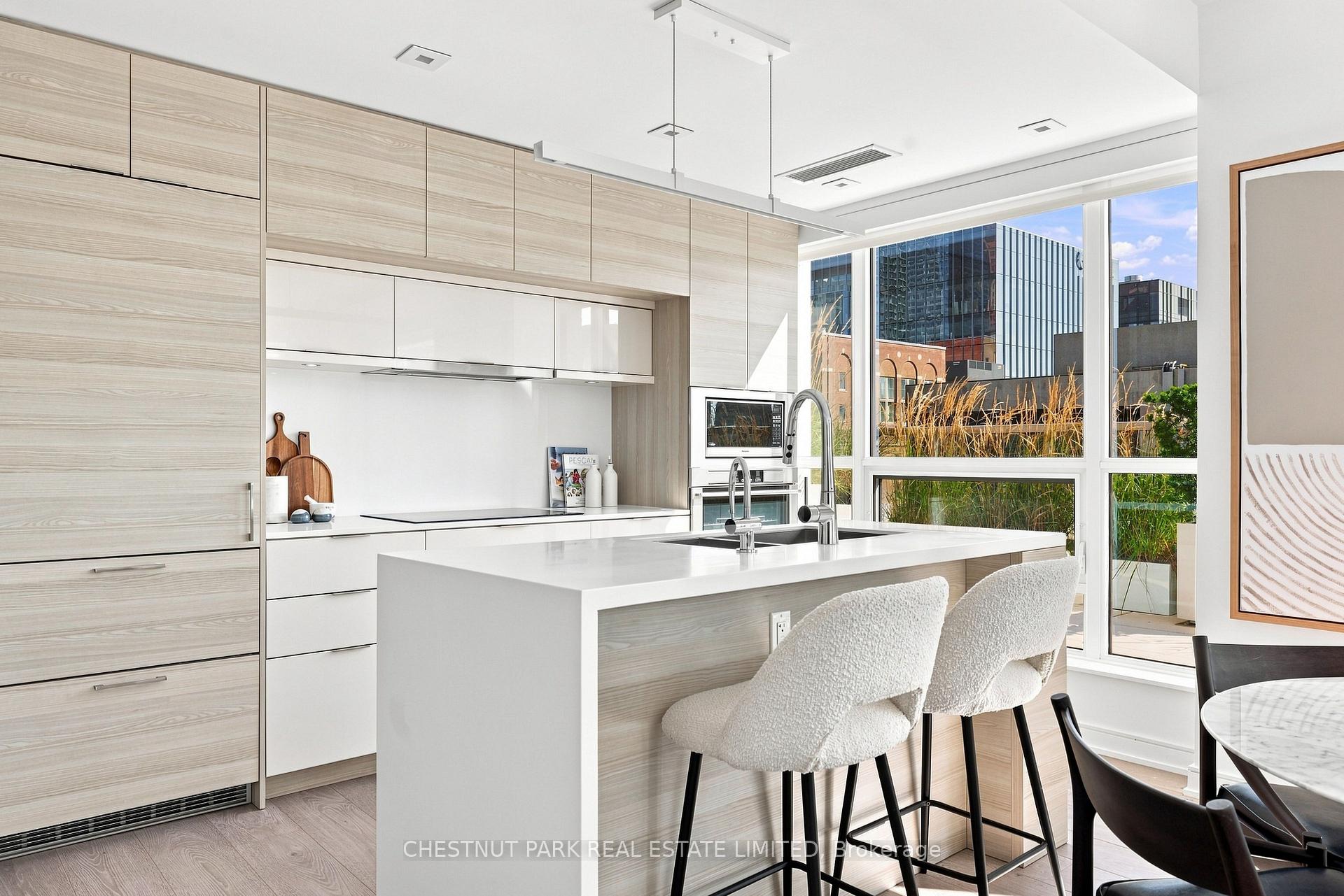 Photo 4 of Unit 1609, 88 Scott Street, Toronto, Church-Yonge Corridor — HOMEH