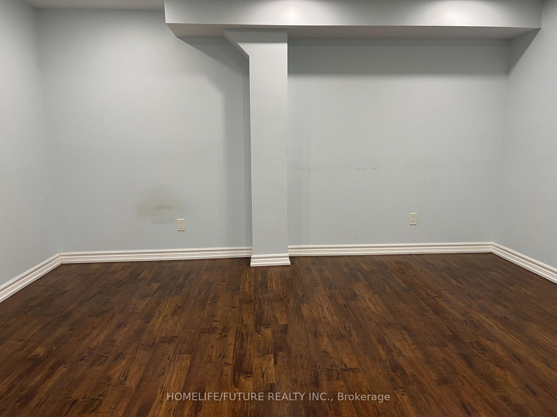 Photo 4 of Unit Bsmt, 118 Raponi Circle, Scarborough, Rouge — HOMEH
