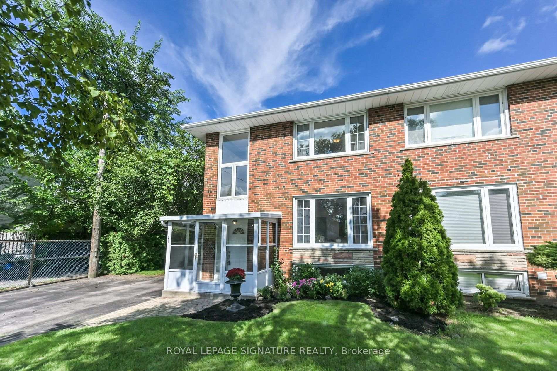 Photo 1 of 52 Dalside Crescent, North York, Victoria Village — HOMEH