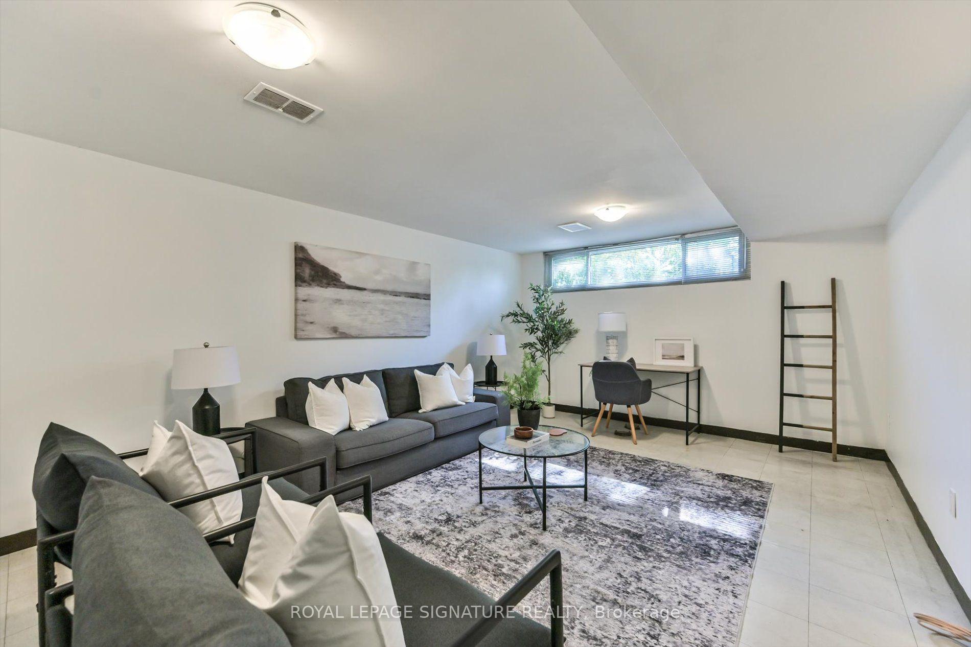 Photo 24 of 52 Dalside Crescent, North York, Victoria Village — HOMEH