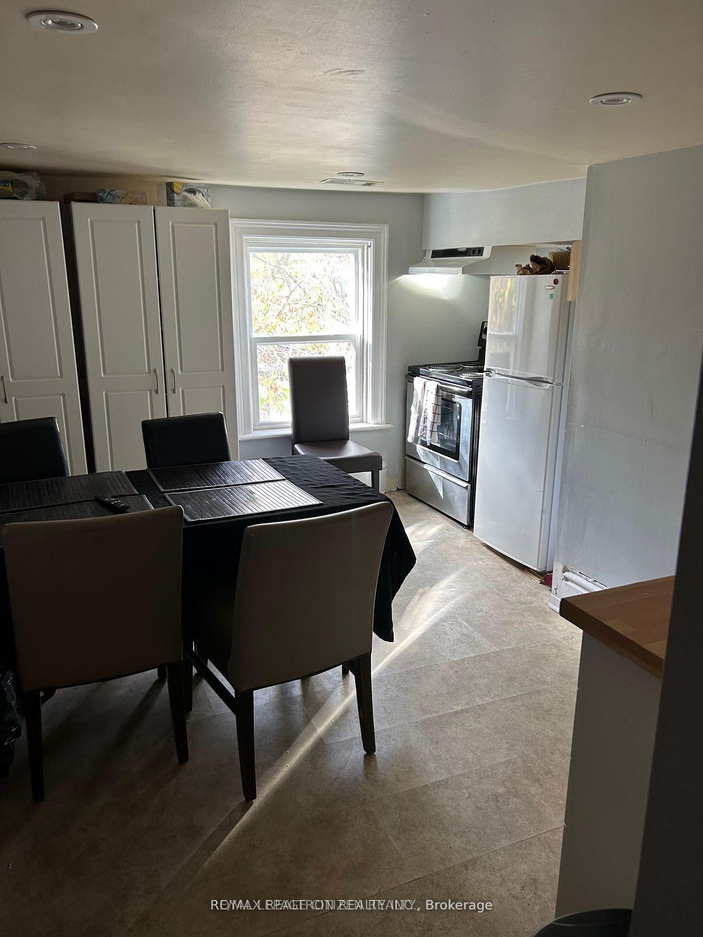 Photo 5 of 648 Gorham Street, Newmarket, Gorham-College Manor — HOMEH