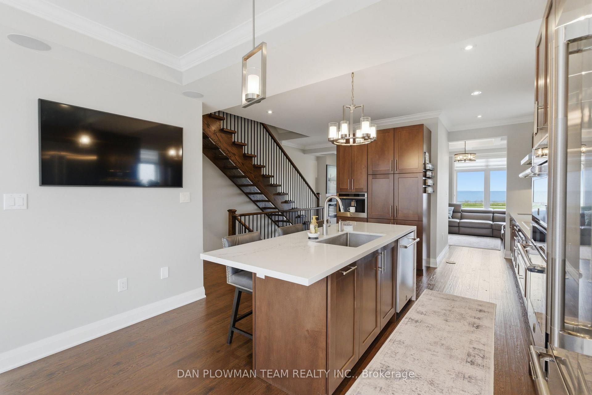 Photo 7 of 779 Port Darlington Road, Clarington, Bowmanville — HOMEH