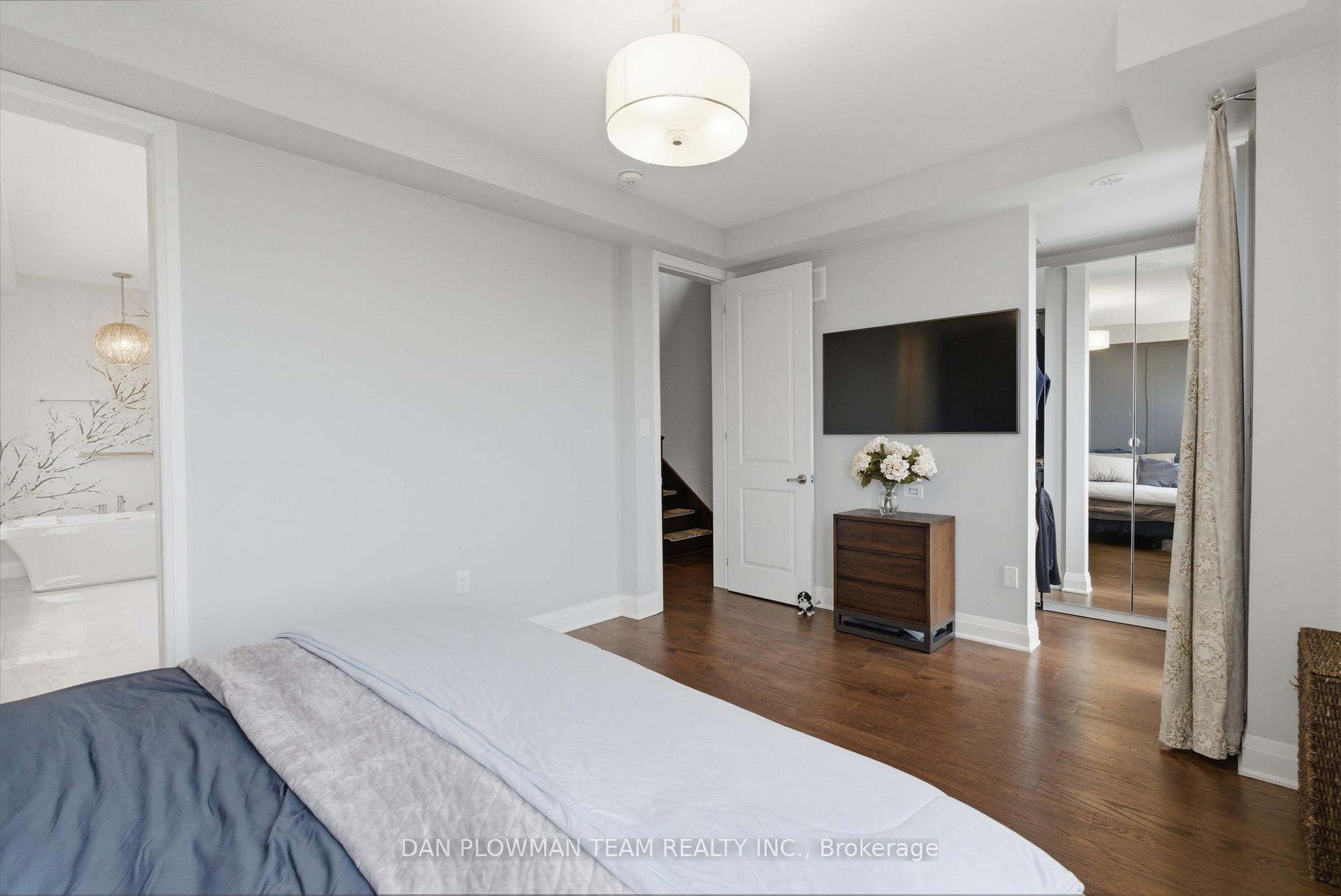 Photo 28 of 779 Port Darlington Road, Clarington, Bowmanville — HOMEH