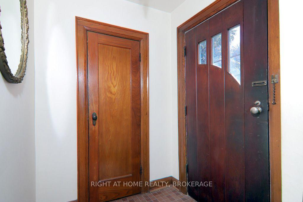 Photo 15 of 31 Stuart Avenue, St. Catharines, Downtown — HOMEH