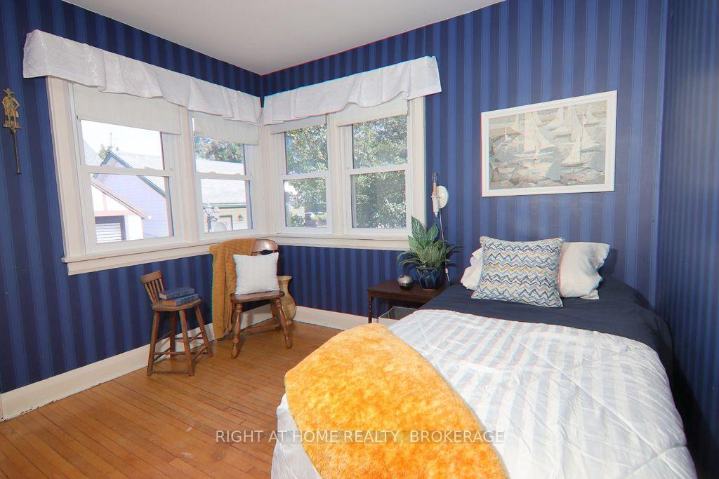 Photo 28 of 31 Stuart Avenue, St. Catharines, Downtown — HOMEH