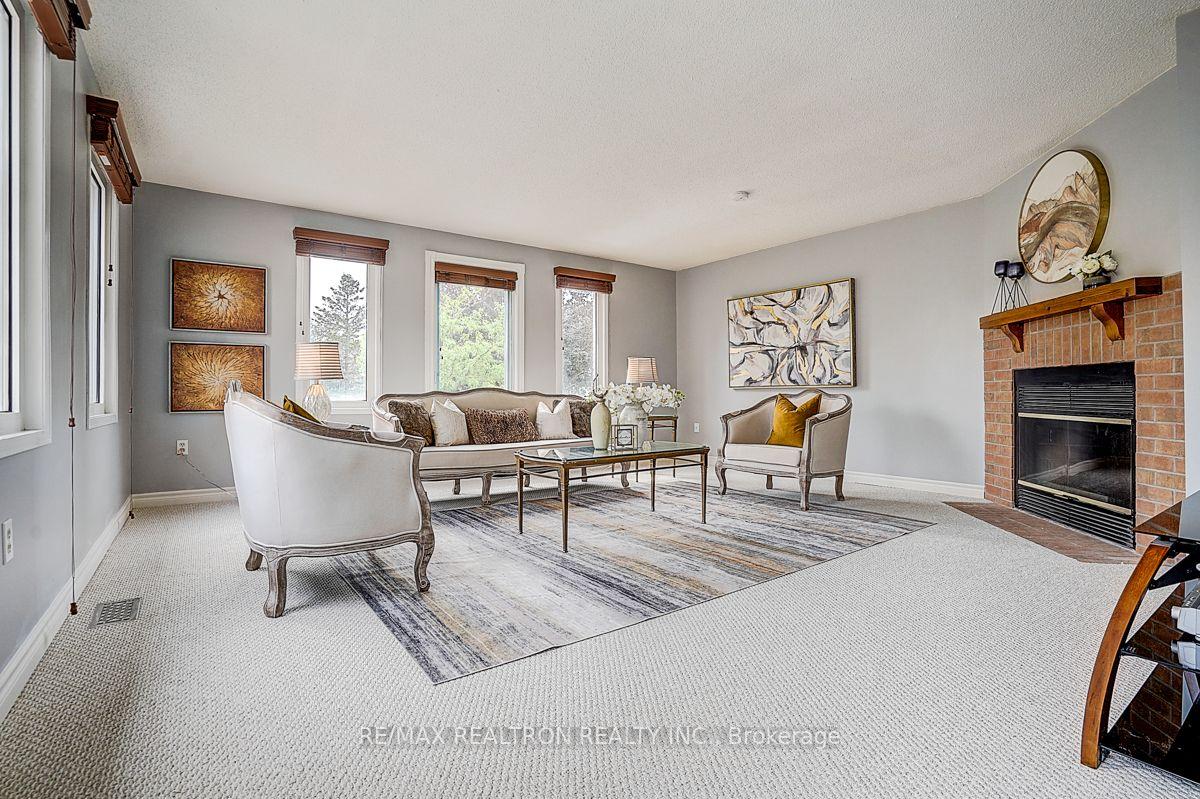 Photo 17 of 233 Brimson Drive, Newmarket, Glenway Estates — HOMEH