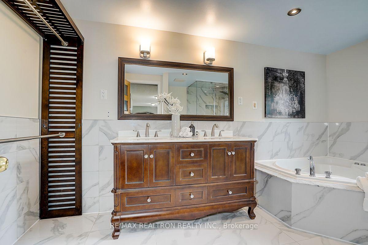 Photo 27 of 233 Brimson Drive, Newmarket, Glenway Estates — HOMEH