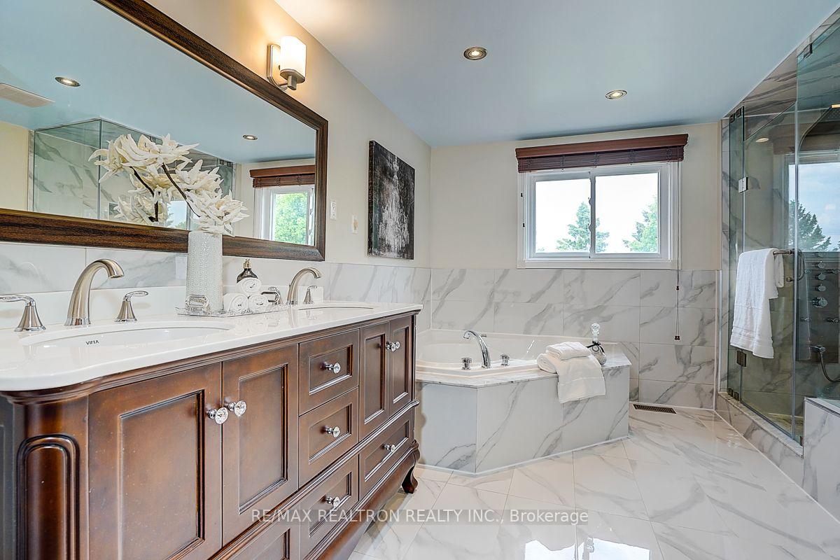 Photo 28 of 233 Brimson Drive, Newmarket, Glenway Estates — HOMEH
