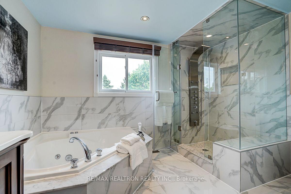 Photo 29 of 233 Brimson Drive, Newmarket, Glenway Estates — HOMEH