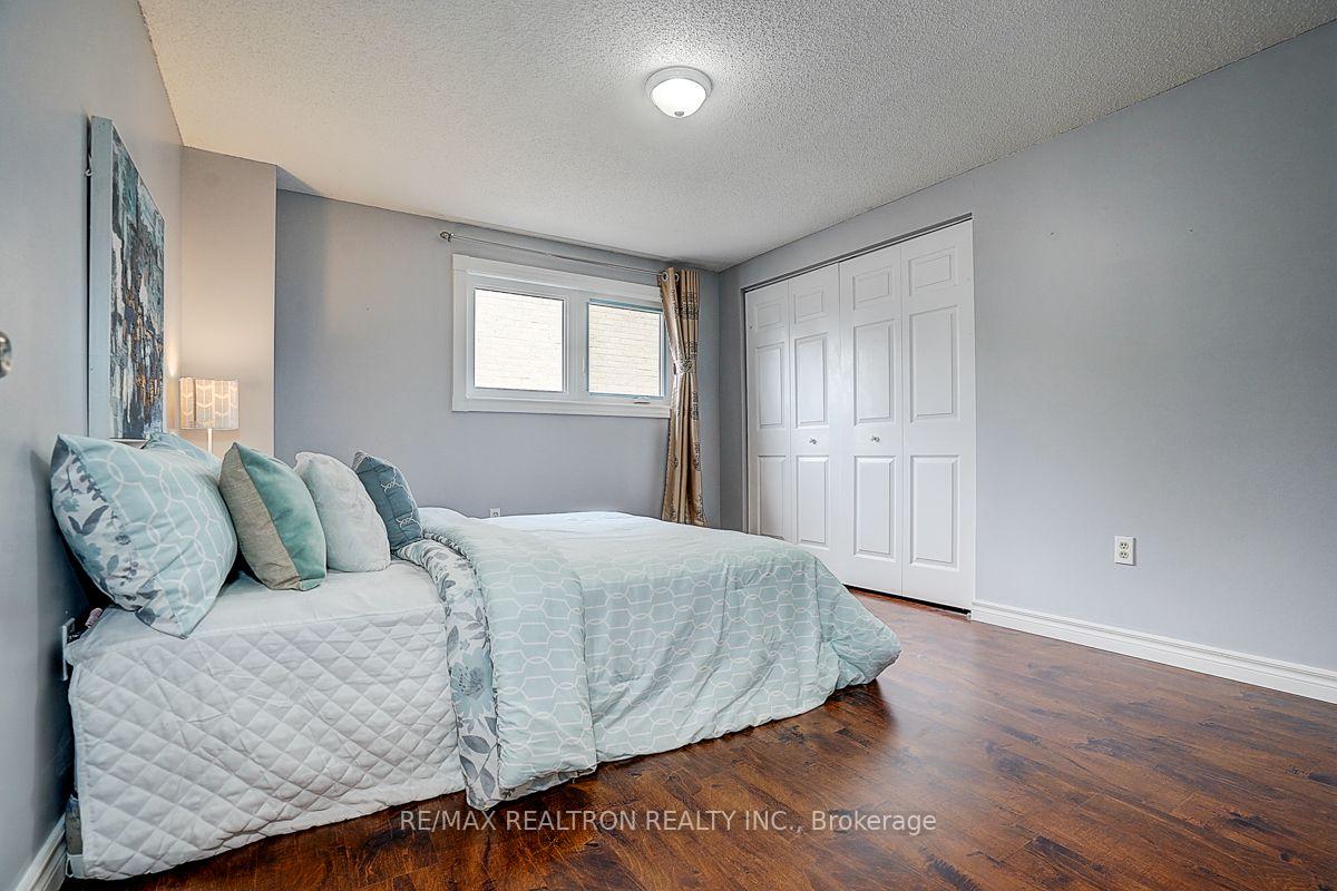 Photo 30 of 233 Brimson Drive, Newmarket, Glenway Estates — HOMEH