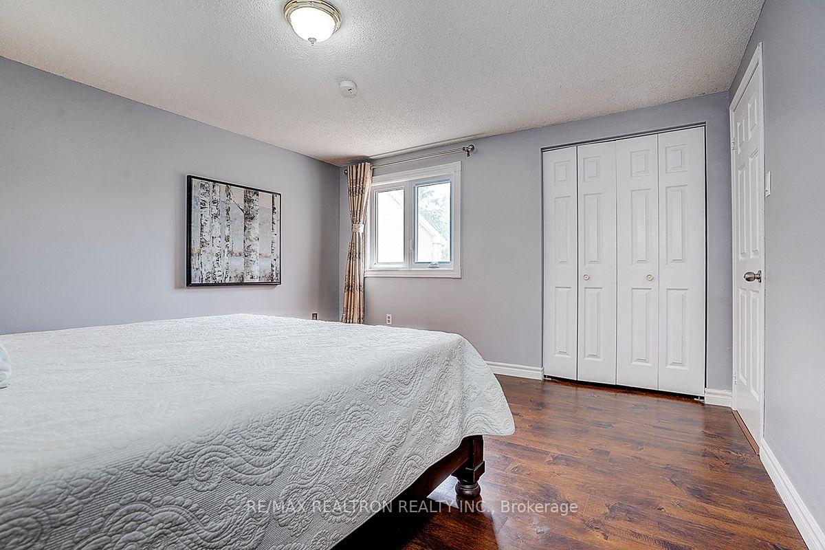 Photo 34 of 233 Brimson Drive, Newmarket, Glenway Estates — HOMEH