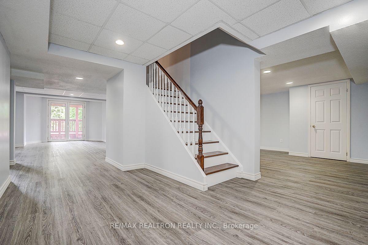Photo 40 of 233 Brimson Drive, Newmarket, Glenway Estates — HOMEH