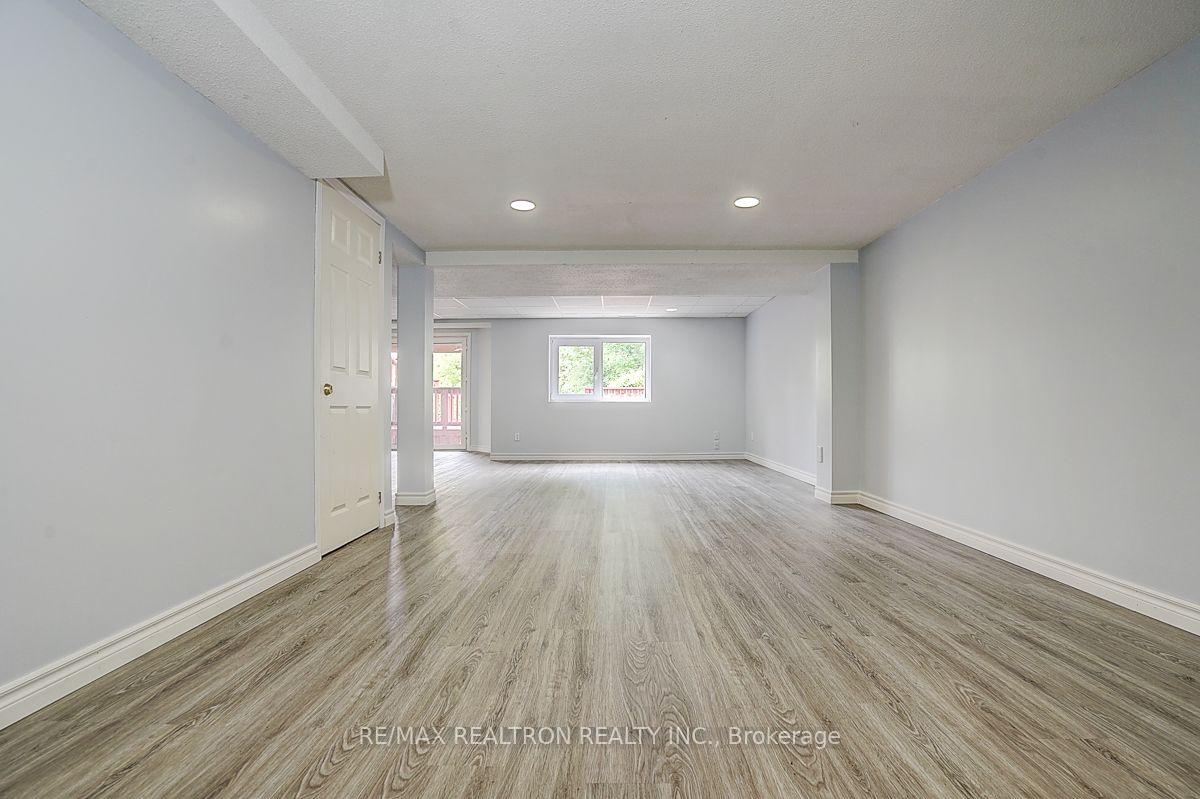 Photo 41 of 233 Brimson Drive, Newmarket, Glenway Estates — HOMEH