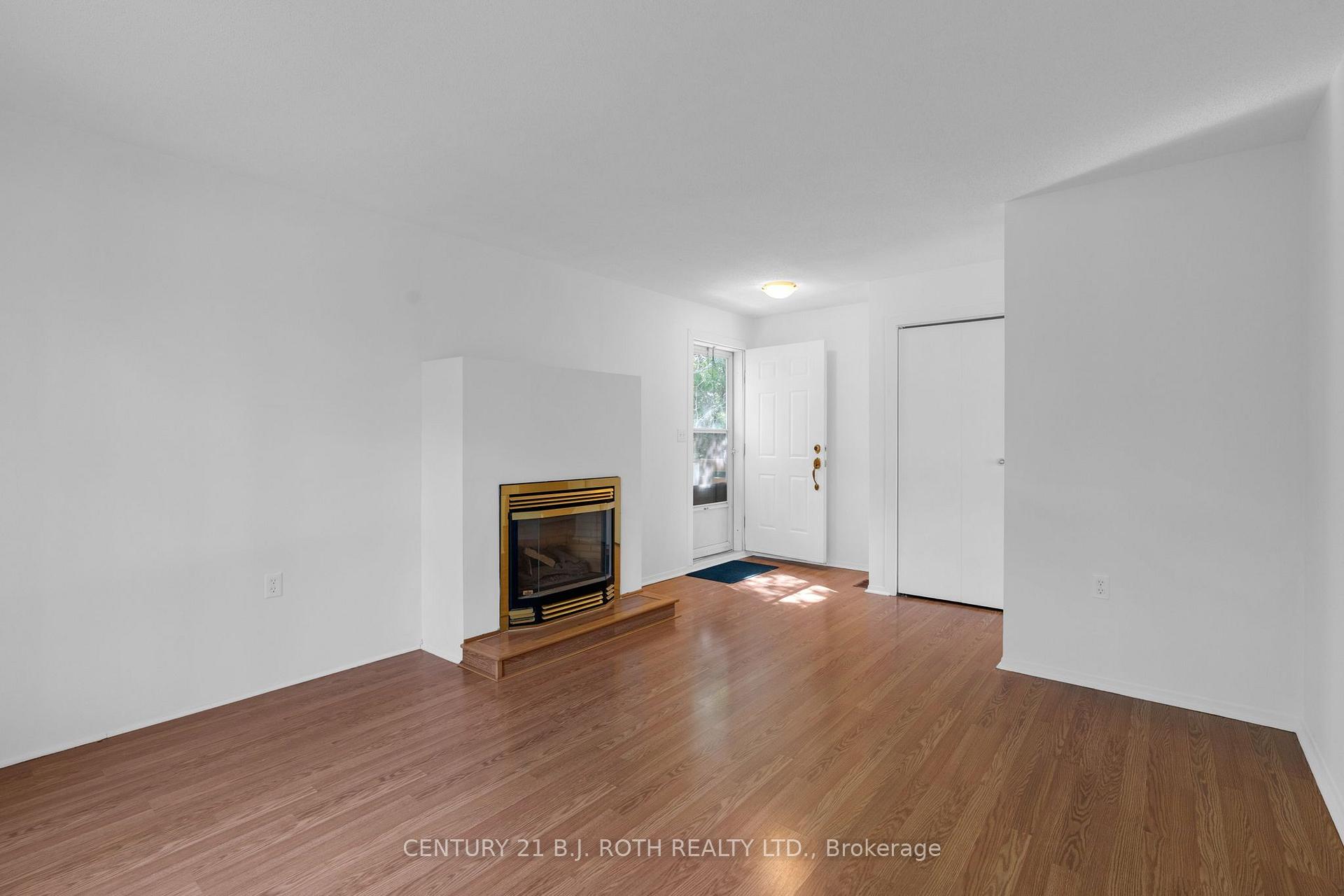 Photo 13 of 957 7th Line, Innisfil, Alcona — HOMEH