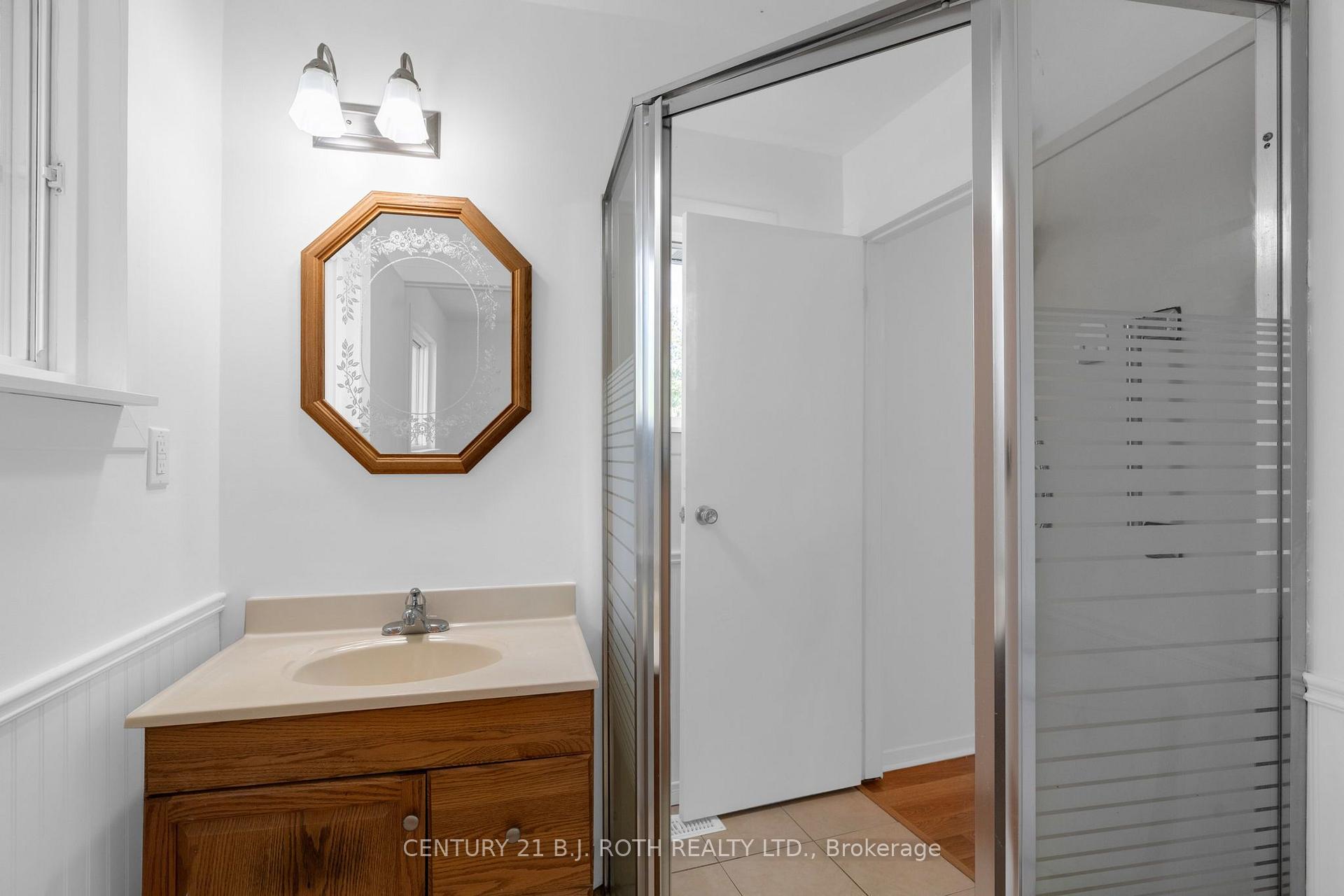 Photo 17 of 957 7th Line, Innisfil, Alcona — HOMEH