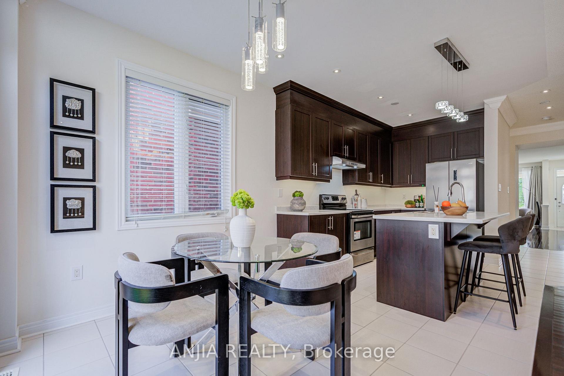 Photo 25 of 205 Harbord Street, Markham, Berczy — HOMEH